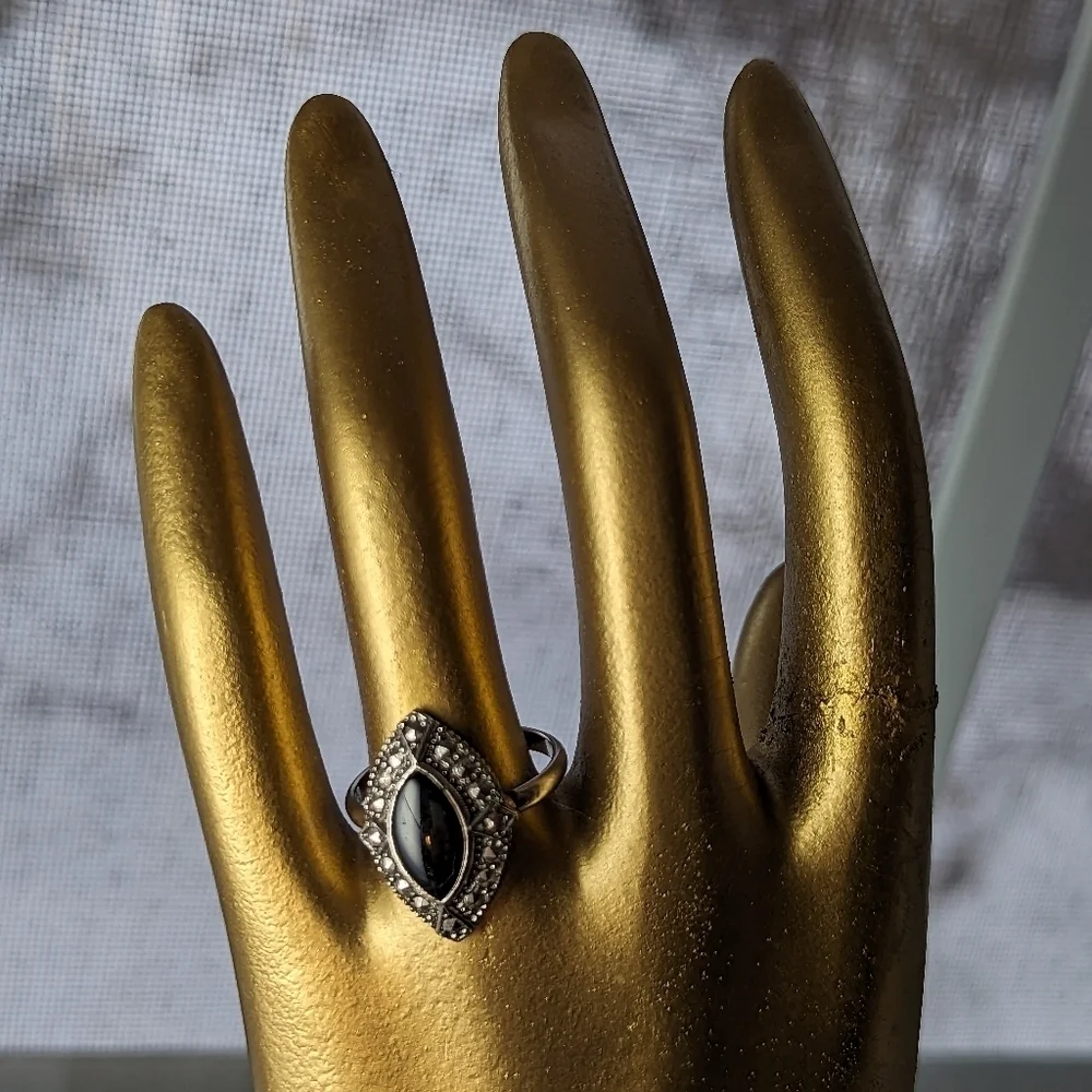 🖤 Marcasite Black Rhinestone Marquis Silver tone ring size 9